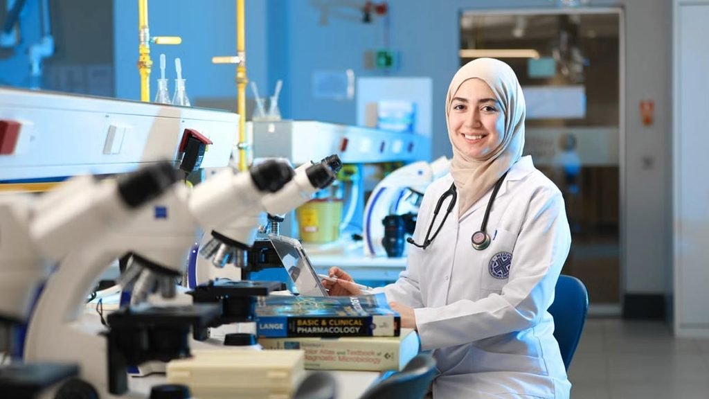 cost of living in dubai, healthcare cost